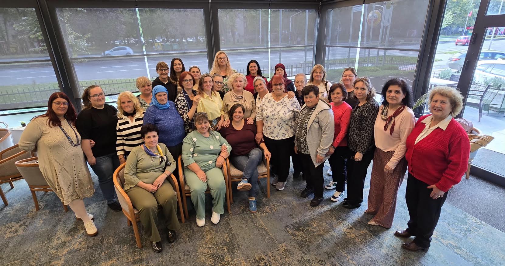 Жените од „Радика-Де“ и ГИЖ Свети Николе на работилница за национално делување